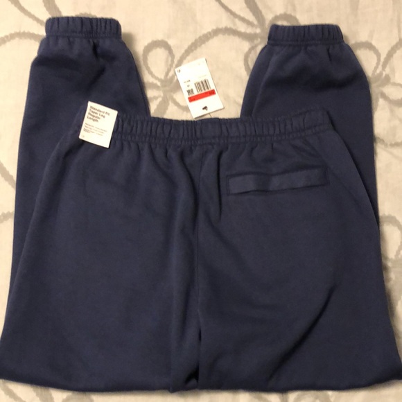 NWT Nike Sportswear Club Fleece Sweatpants - Picture 8 of 14